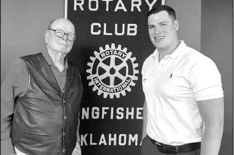 Kale discusses flights fit for presidents at Rotary